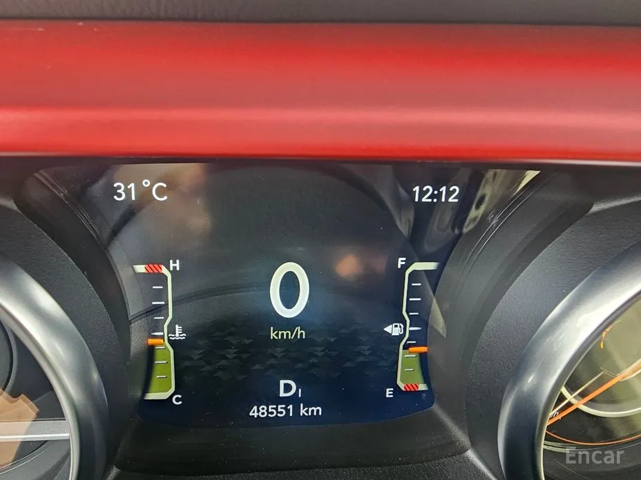 Фото 8 - Jeep Wrangler