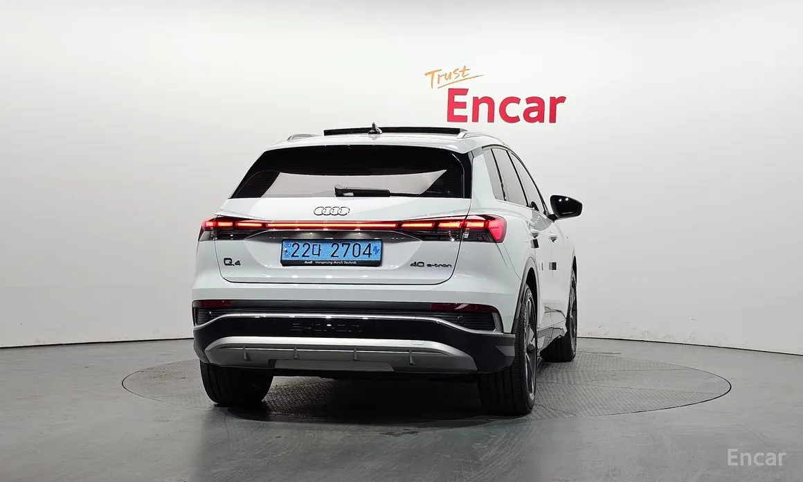 Фото 4 - Audi Q4 e-tron