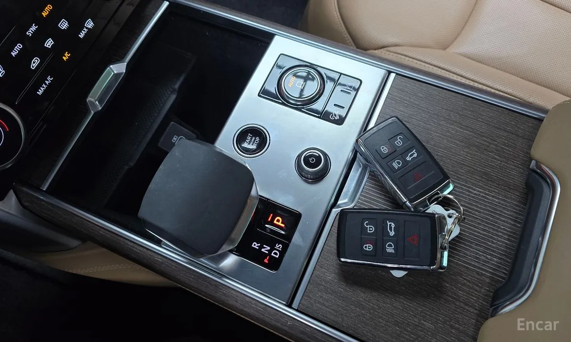 Фото 9 - Land Rover Range Rover