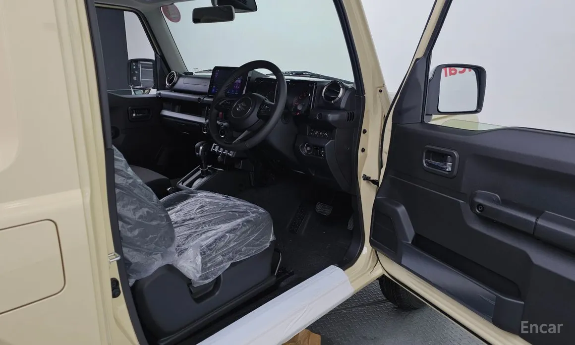 Фото 10 - Suzuki Jimny