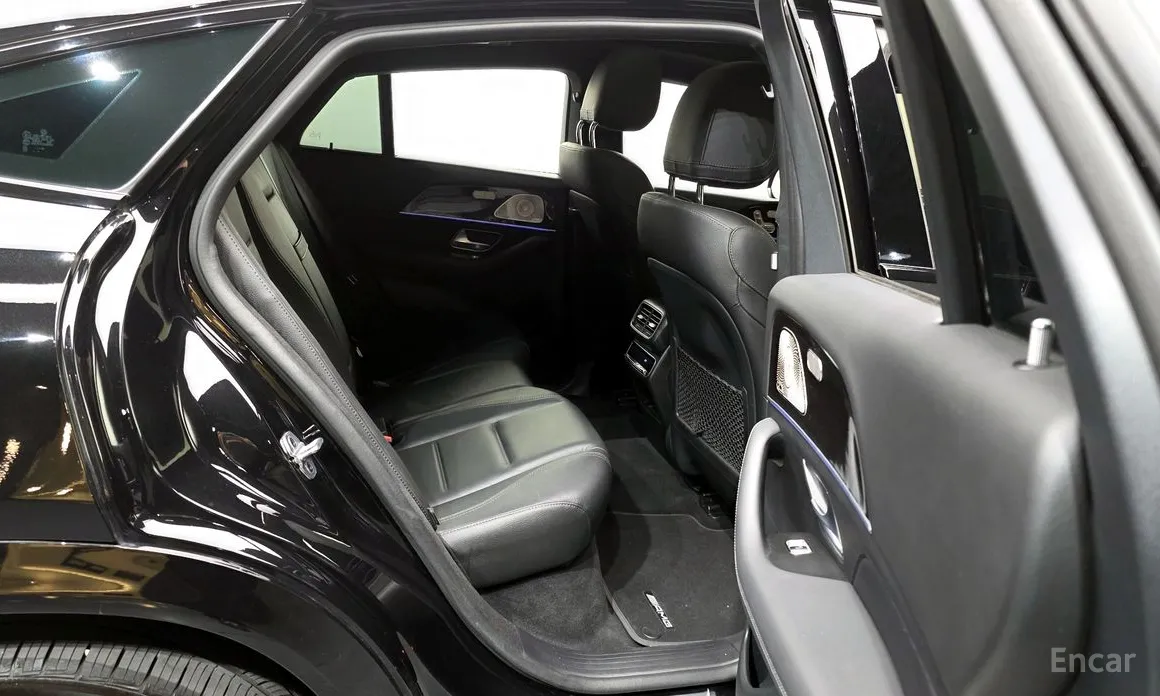 Фото 12 - Mercedes-Benz GLE-Class