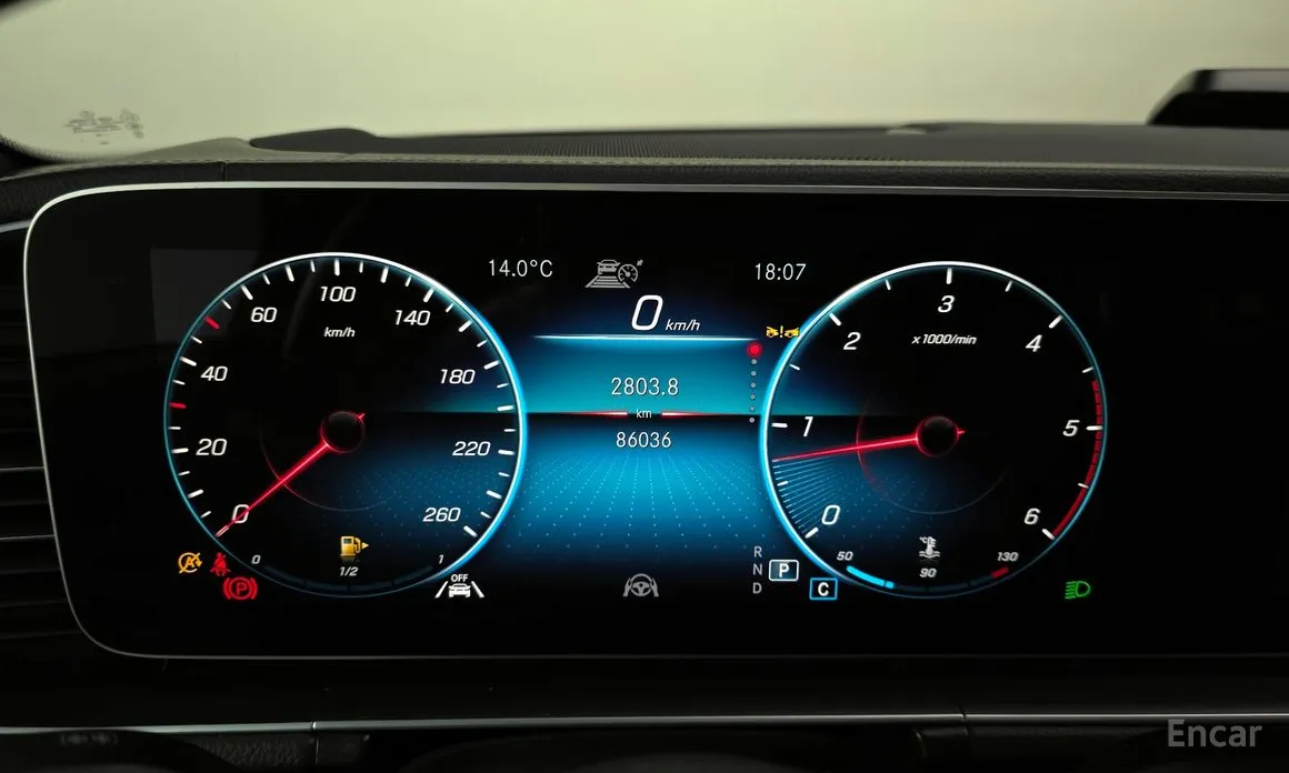 Фото 8 - Mercedes-Benz GLE-Class