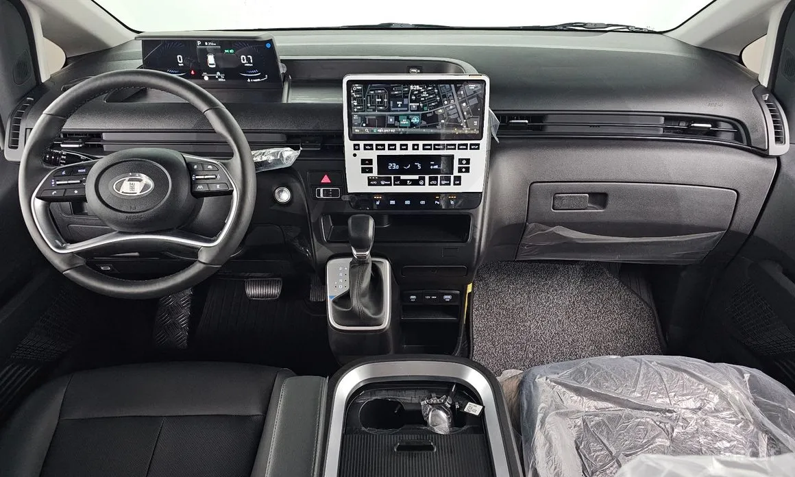 Фото 7 - Hyundai Staria