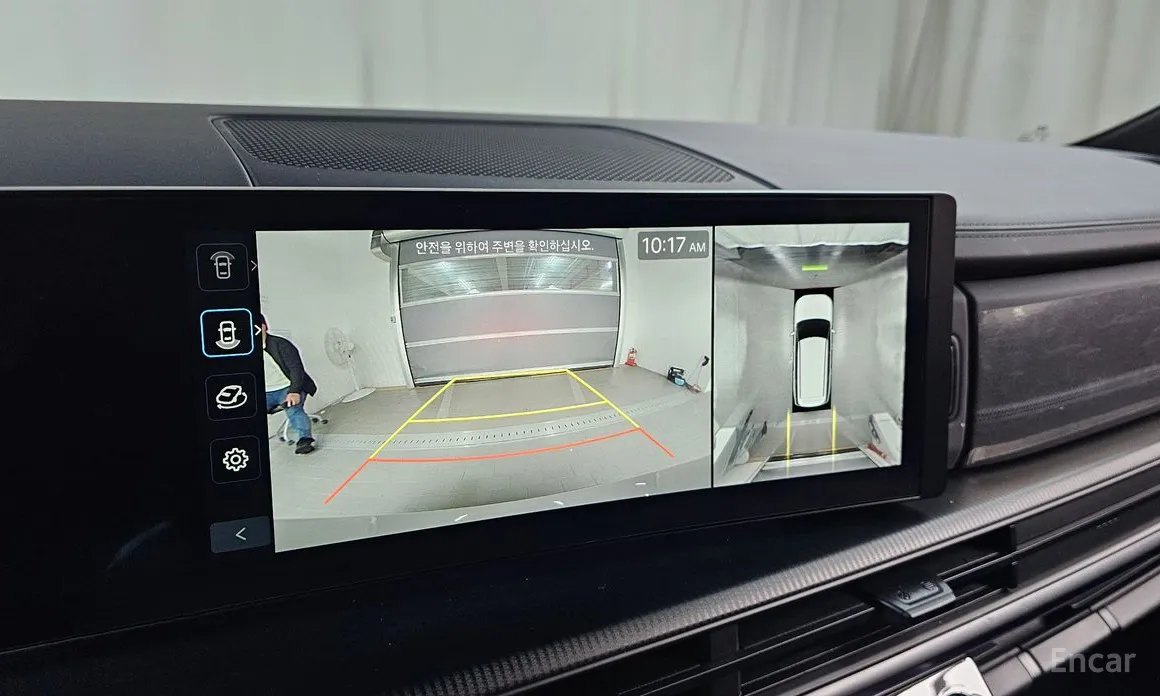 Фото 16 - Hyundai Santa Fe