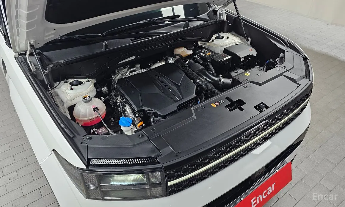 Фото 6 - Hyundai Santa Fe