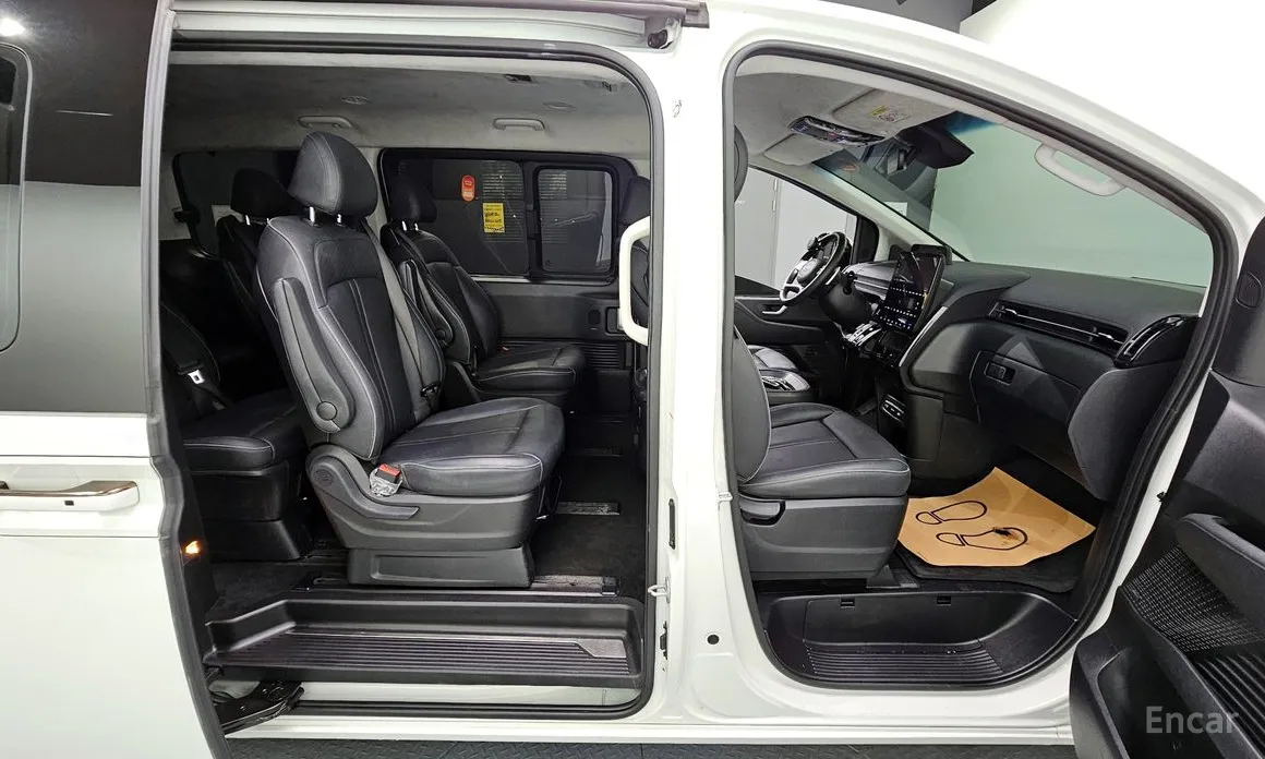 Фото 11 - Hyundai Staria