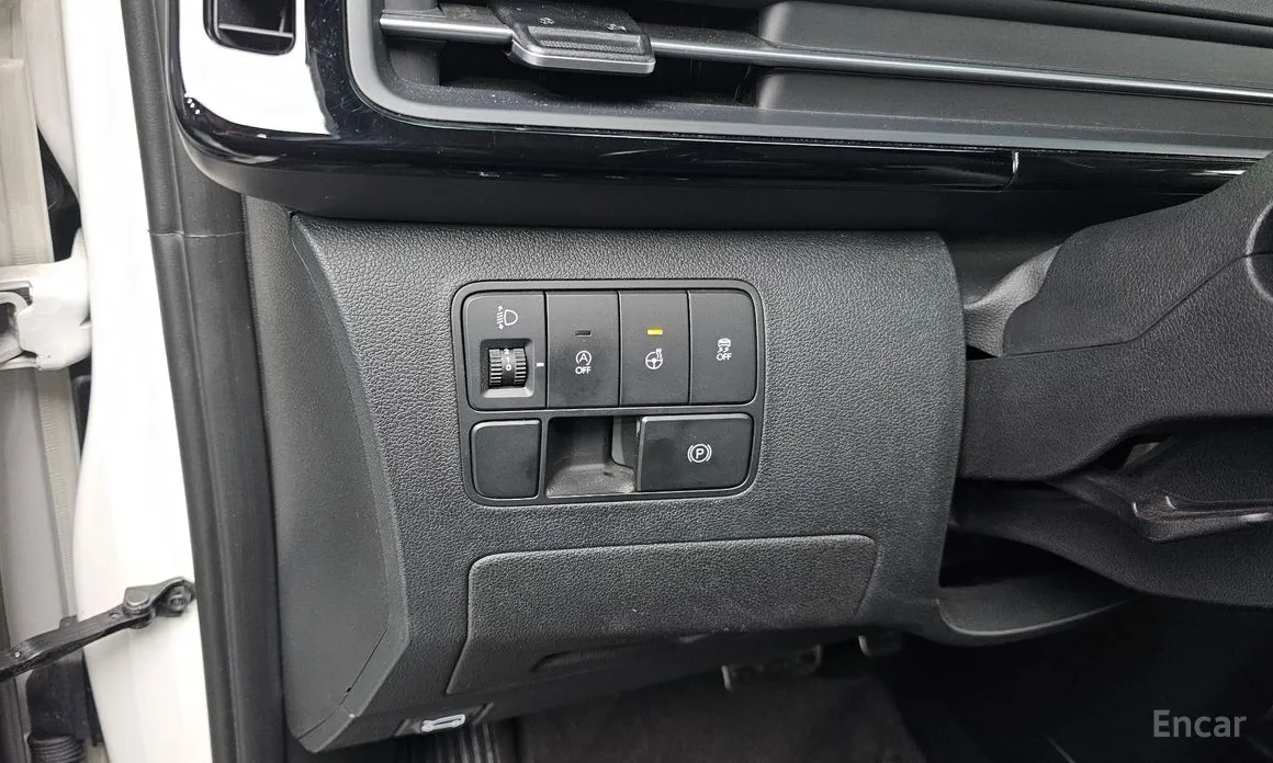 Фото 13 - Hyundai Staria