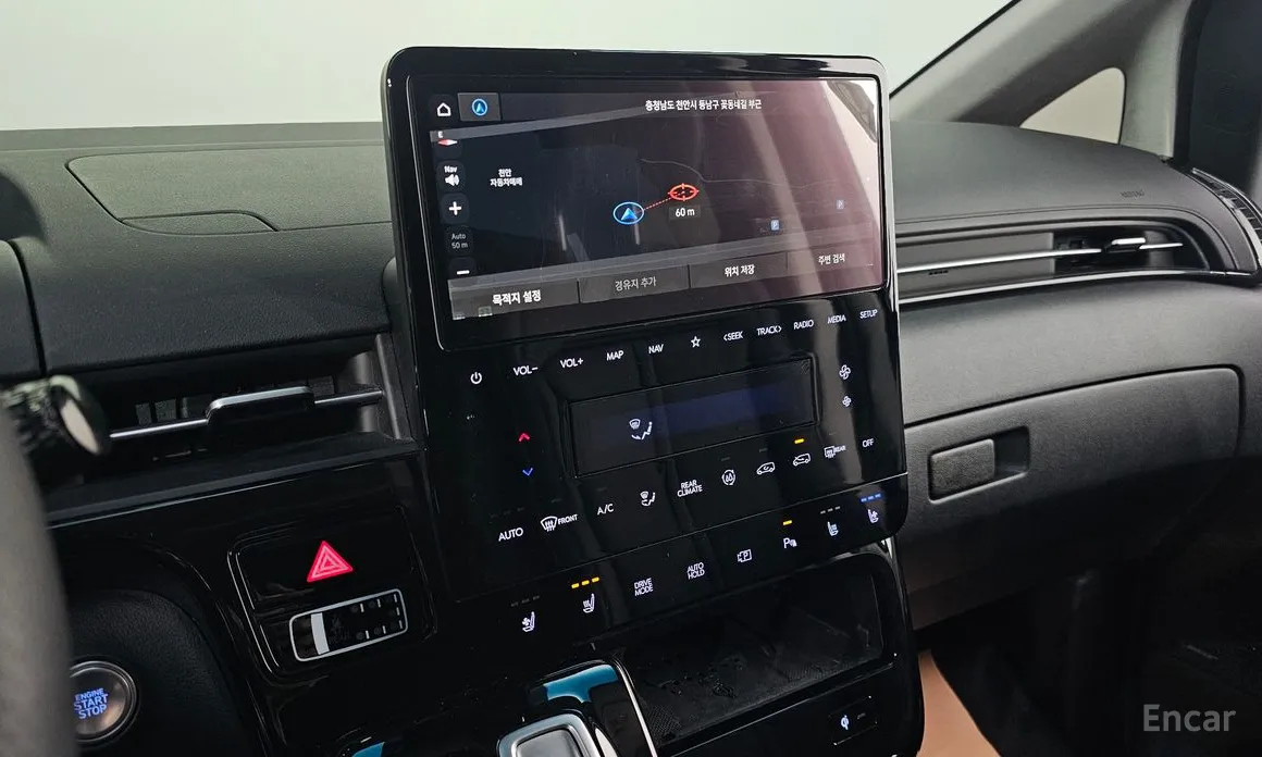 Фото 16 - Hyundai Staria