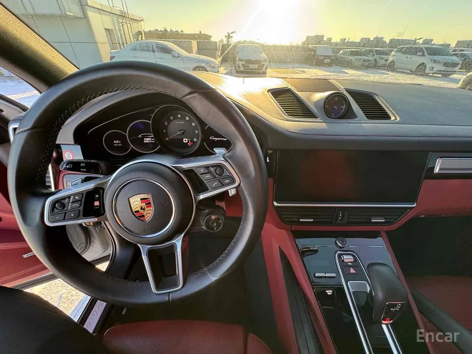 Фото 19 - Porsche Cayenne