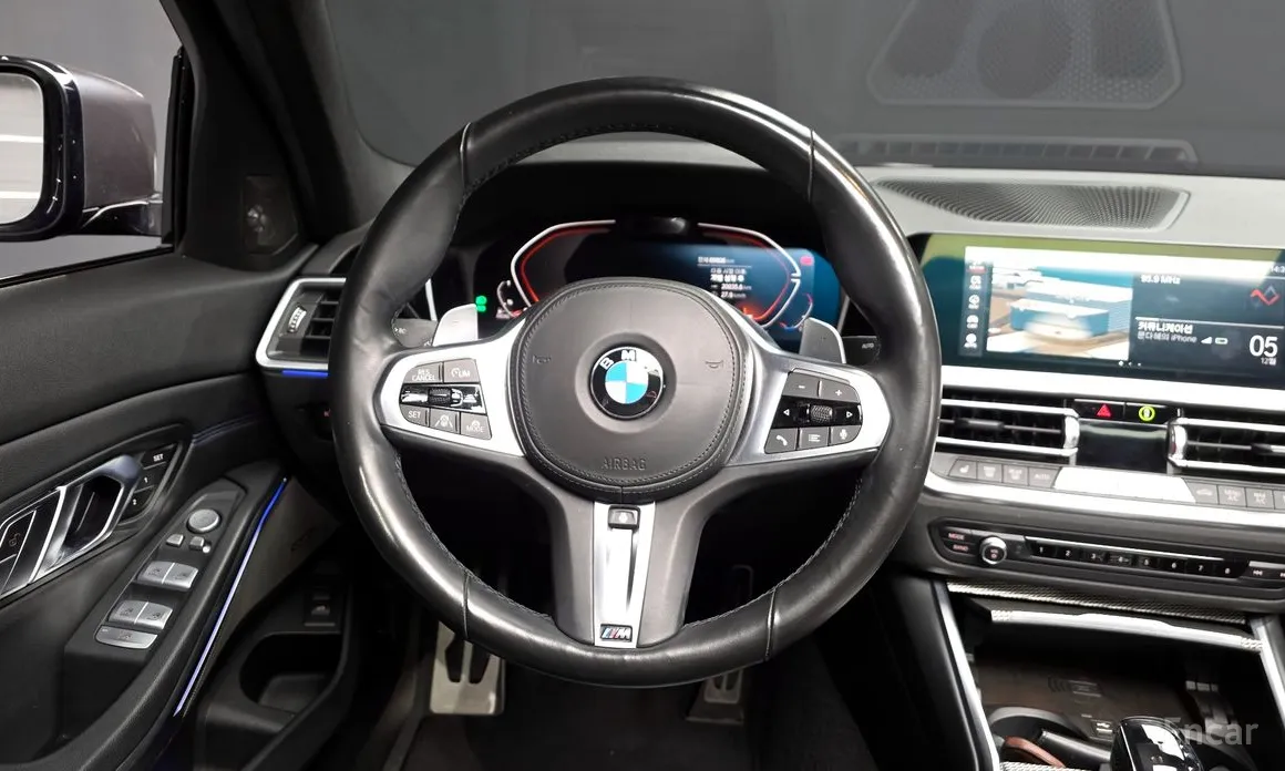 Фото 13 - BMW 3 Series