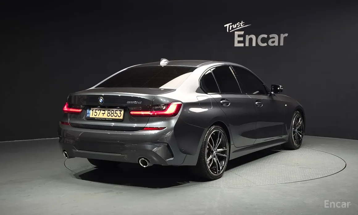 Фото 2 - BMW 3 Series