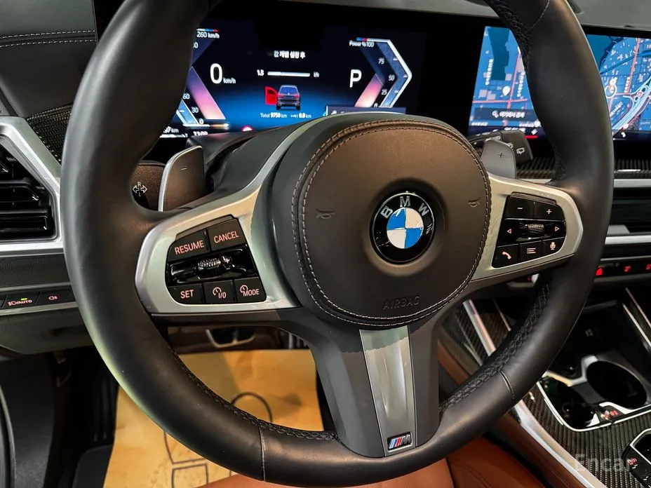 Фото 10 - BMW X7