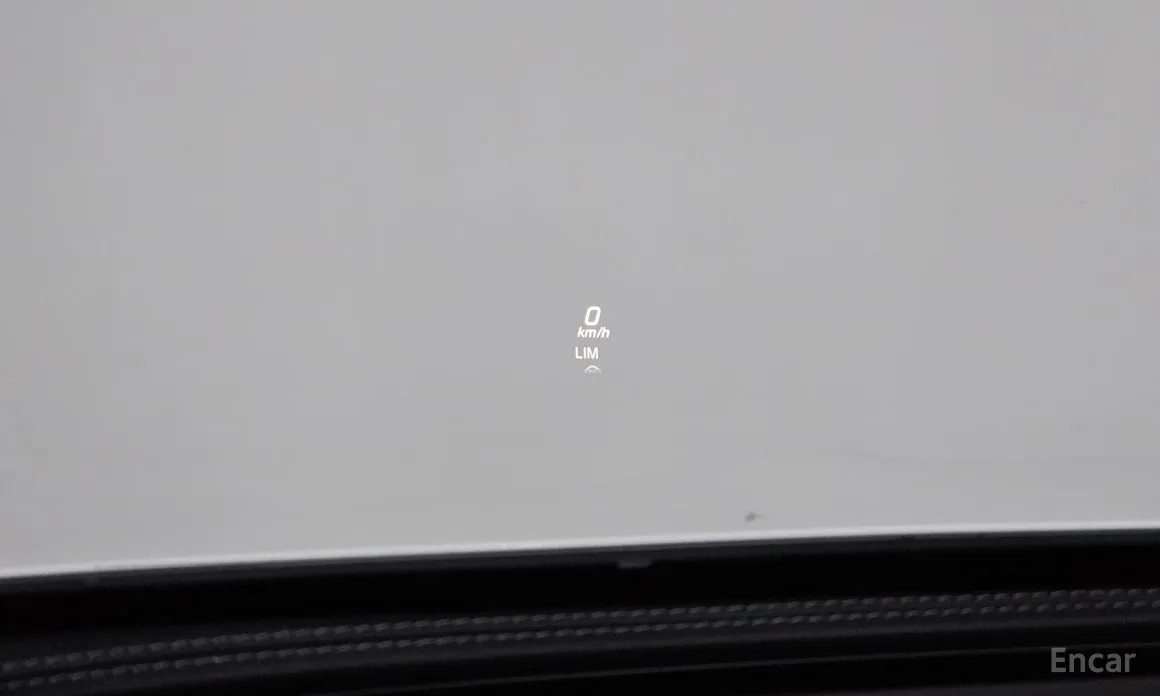 Фото 17 - Mercedes-Benz E-Class