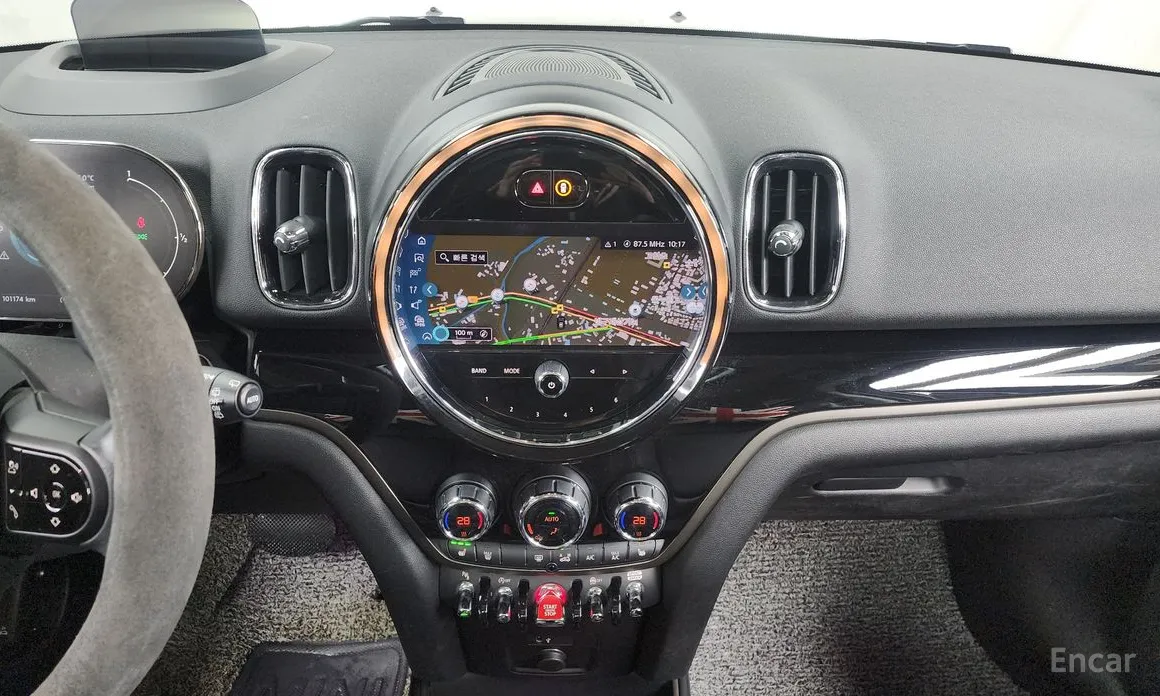 Фото 14 - Mini Countryman