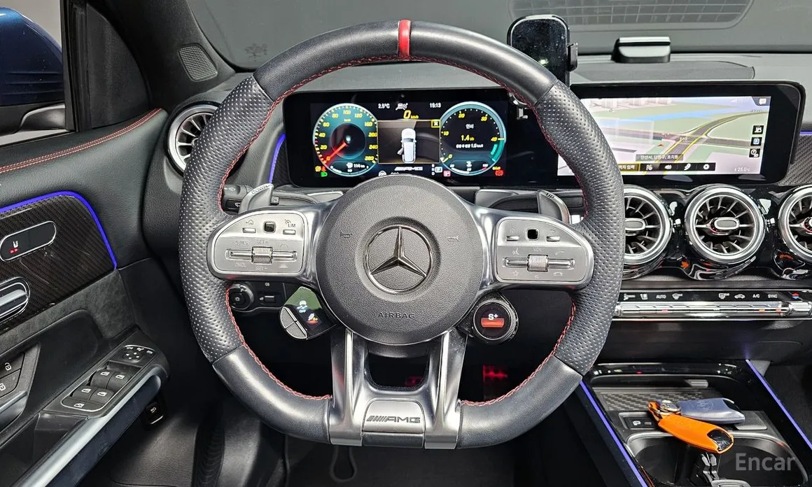 Mercedes-Benz GLB-Class 2020 AMG GLB35 4MATIC