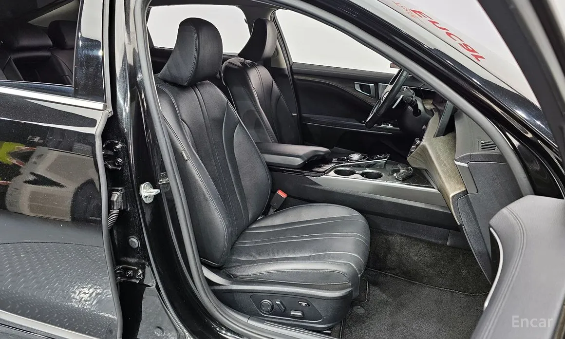 Фото 10 - Kia K8