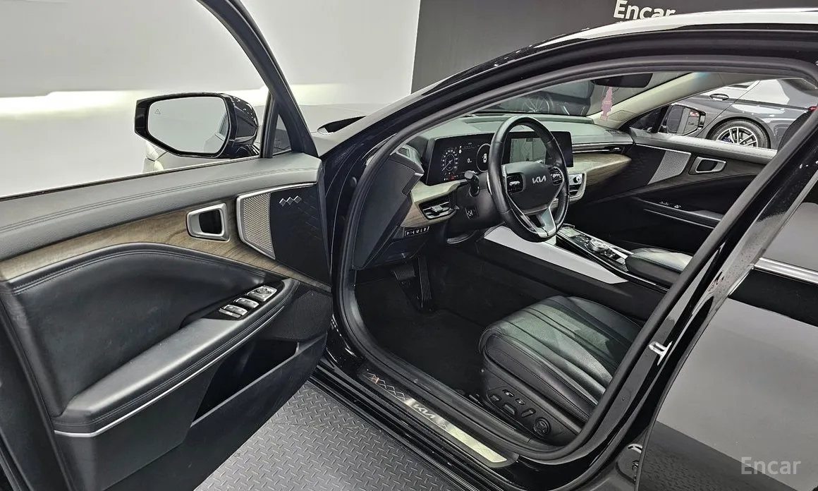 Фото 11 - Kia K8