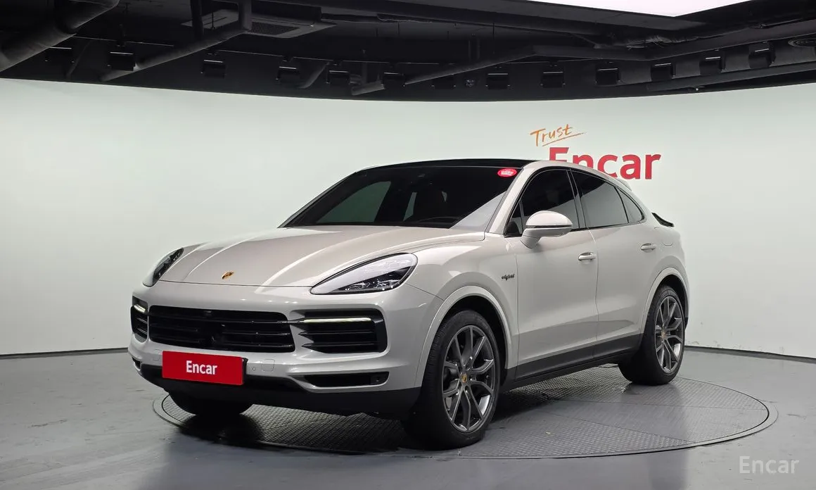 Фото 1 - Porsche Cayenne