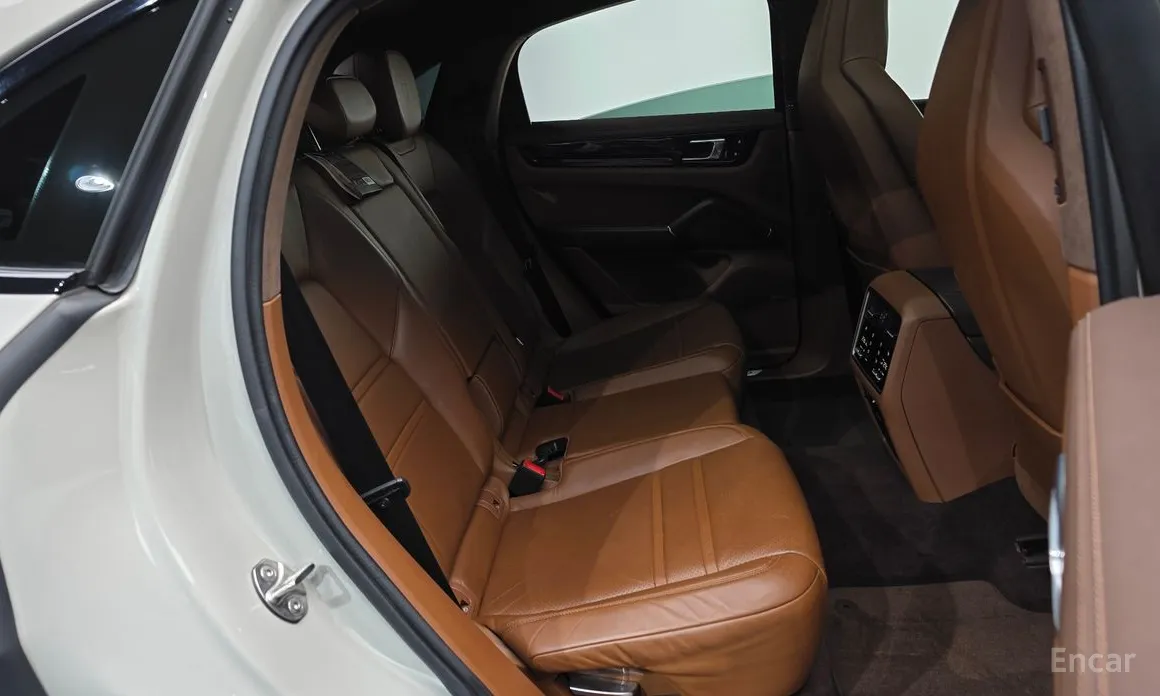 Фото 12 - Porsche Cayenne