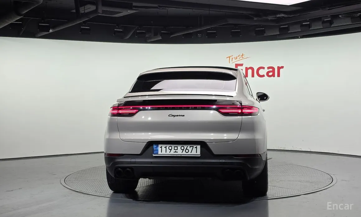 Фото 4 - Porsche Cayenne