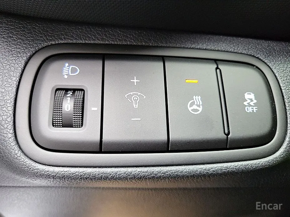 Фото 14 - Hyundai Venue