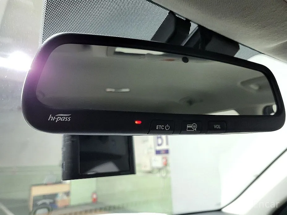 Фото 18 - Hyundai Venue