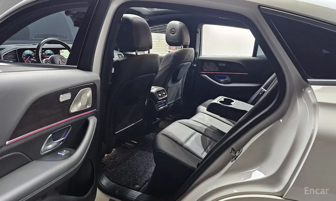 Фото 11 - Mercedes-Benz GLE-Class