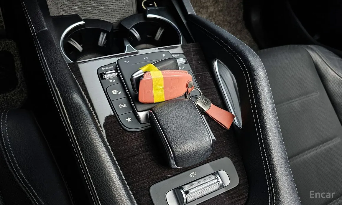 Фото 16 - Mercedes-Benz GLE-Class