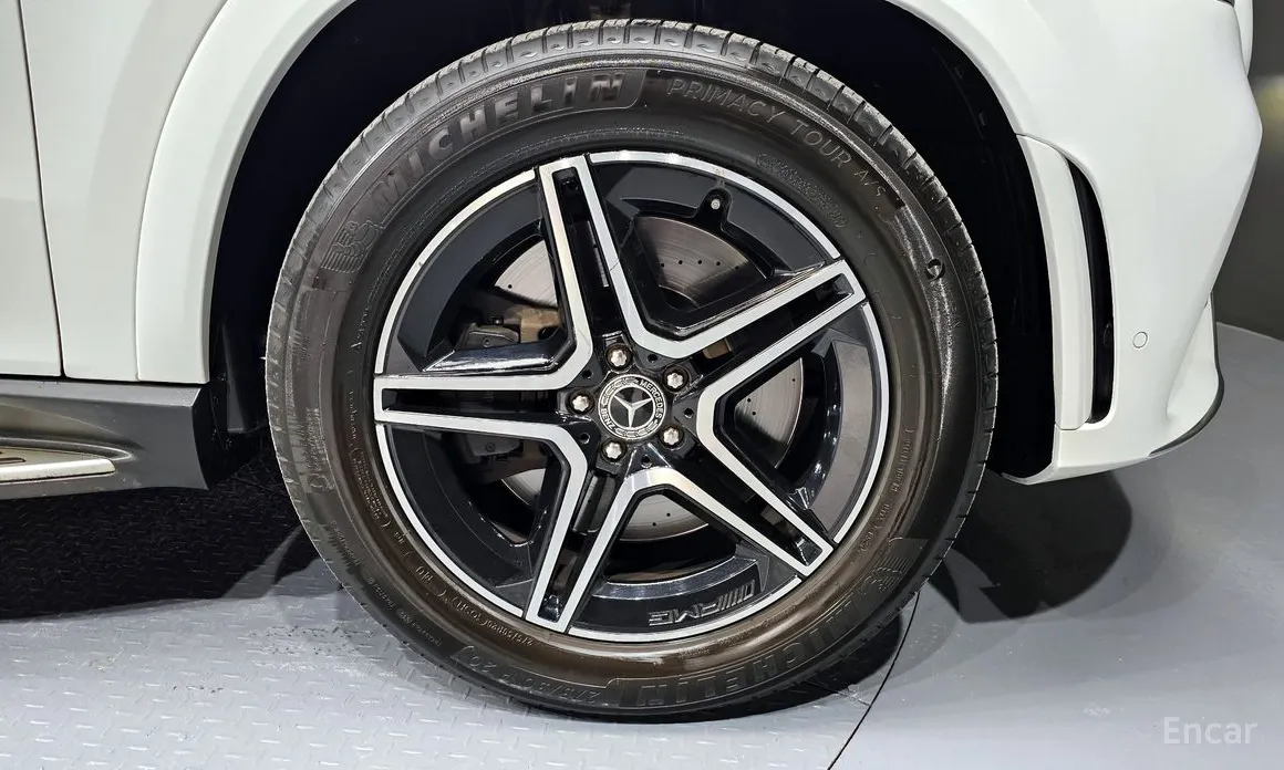 Фото 5 - Mercedes-Benz GLE-Class