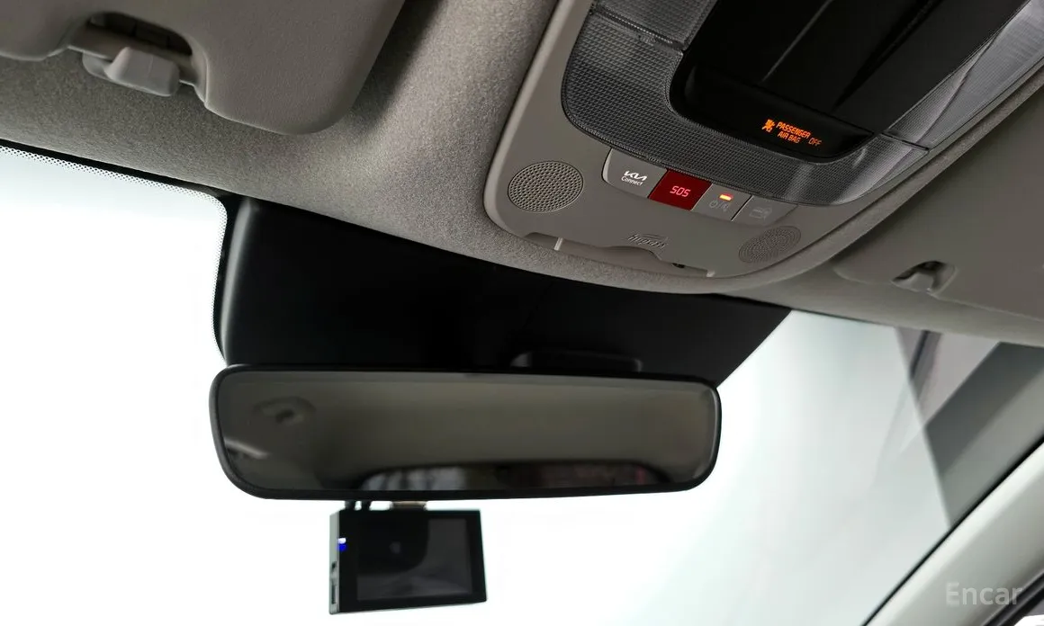 Фото 18 - Kia Niro