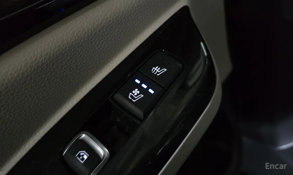 Фото 19 - Kia Carnival