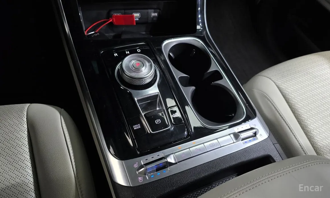 Фото 9 - Kia Carnival