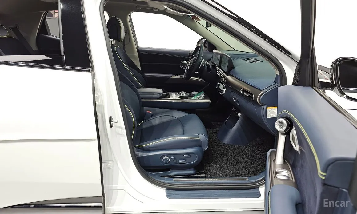 Фото 11 - Genesis GV60
