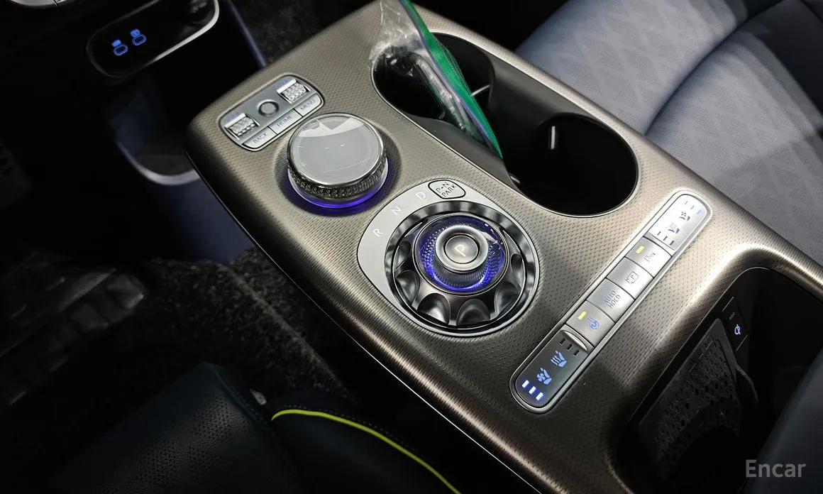 Фото 9 - Genesis GV60