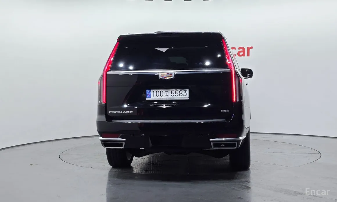 Фото 4 - Cadillac Escalade