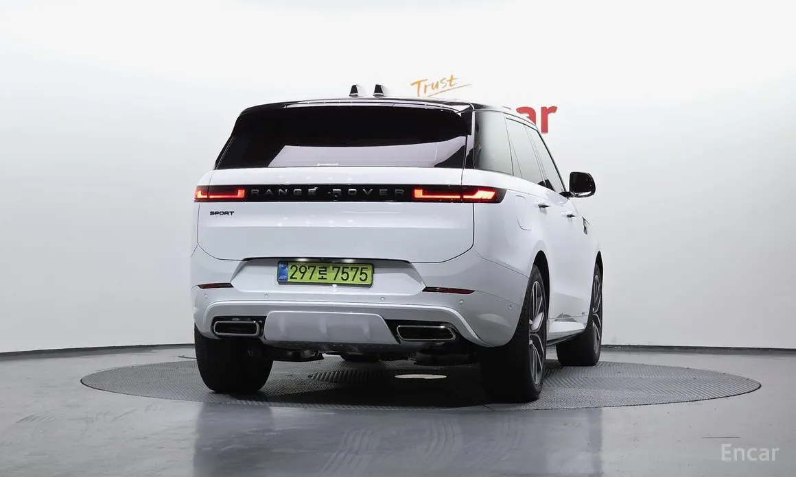 Фото 4 - Land Rover Range Rover Sport