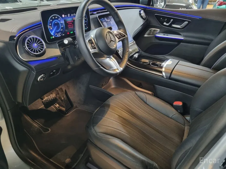 Фото 11 - Mercedes-Benz EQE