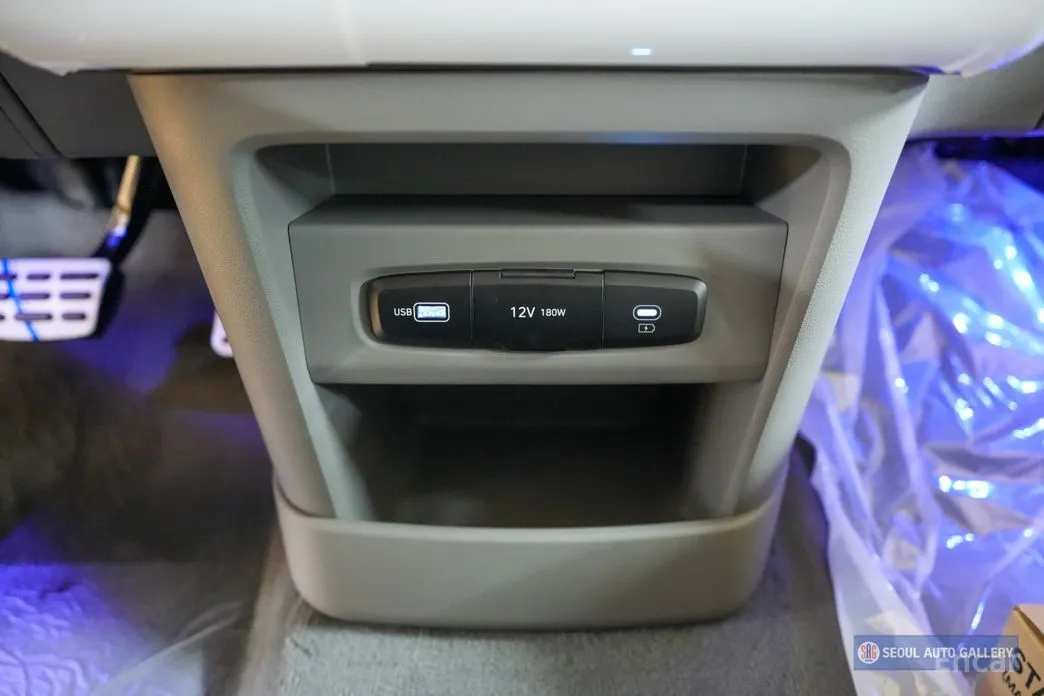 Фото 14 - Hyundai Staria