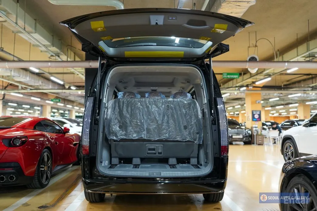 Фото 18 - Hyundai Staria