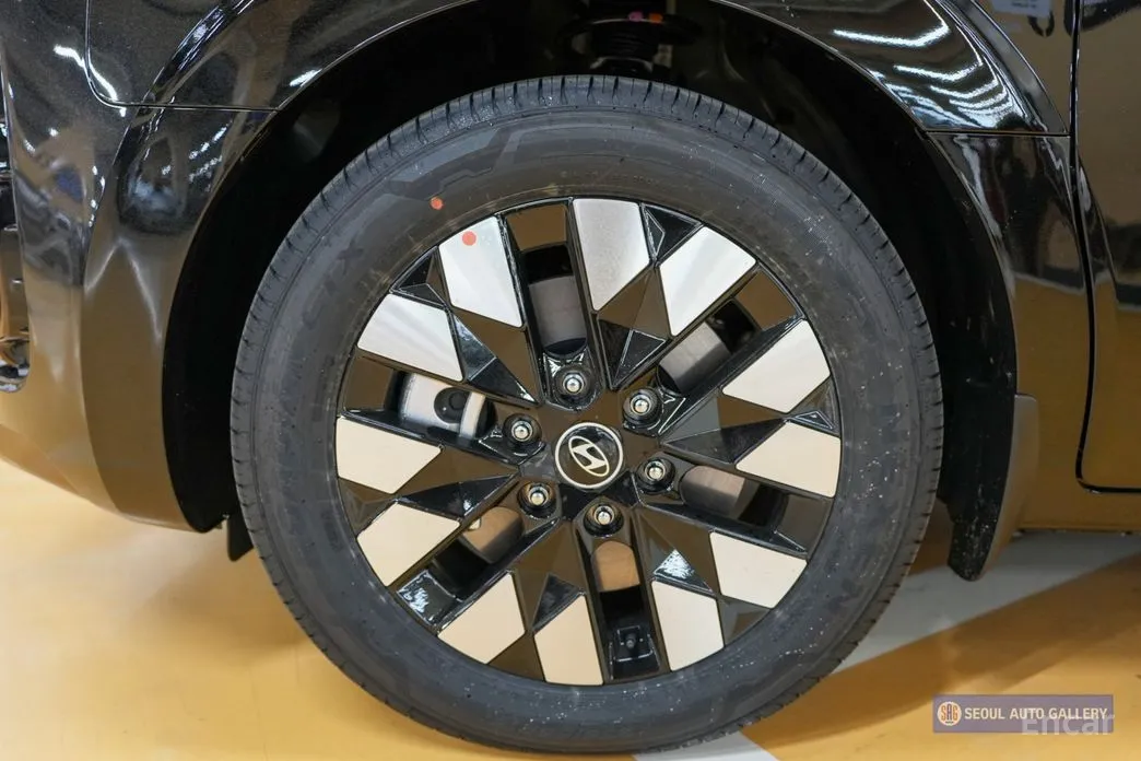 Фото 5 - Hyundai Staria