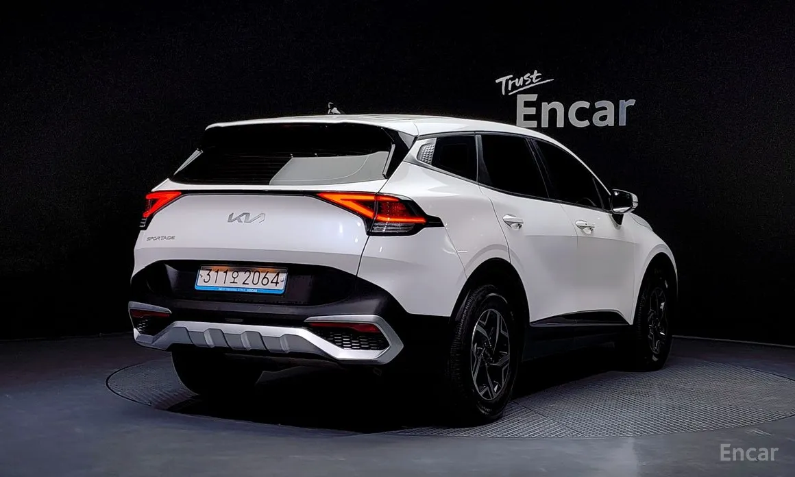 Фото 2 - Kia Sportage