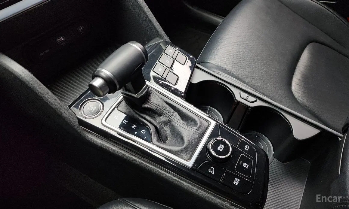 Фото 9 - Kia Sportage