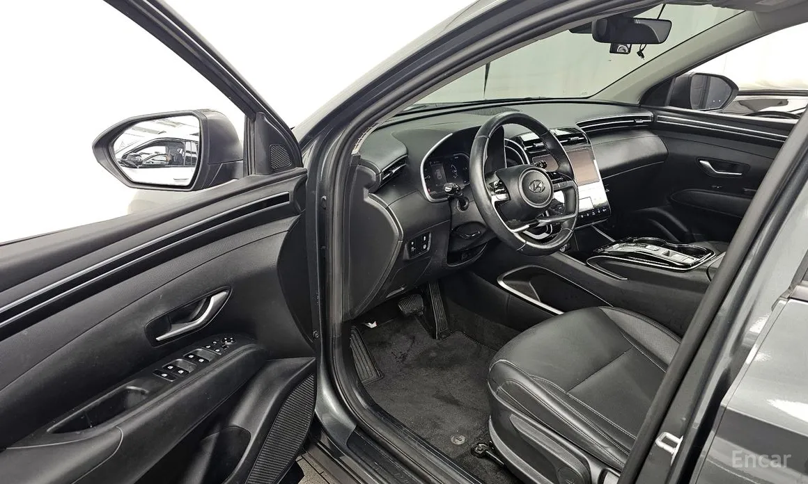 Фото 10 - Hyundai Tucson