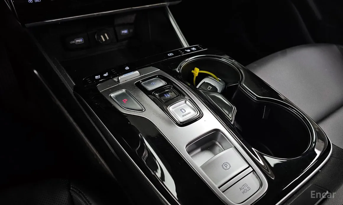 Фото 9 - Hyundai Tucson