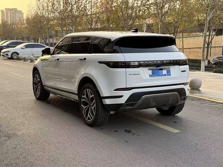 Фото 4 - Land Rover Range Rover Evoque L