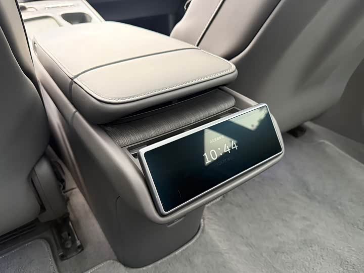 Фото 19 - Nio ET7