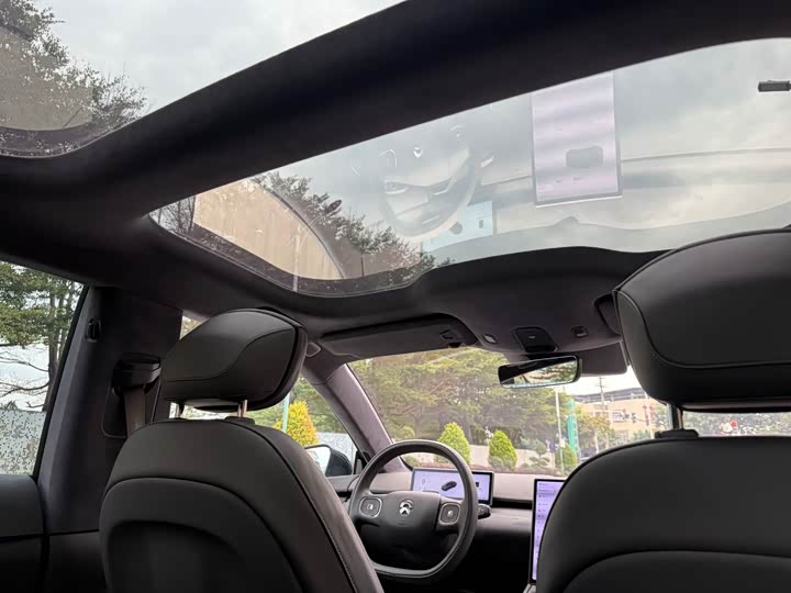 Фото 22 - Nio ET7