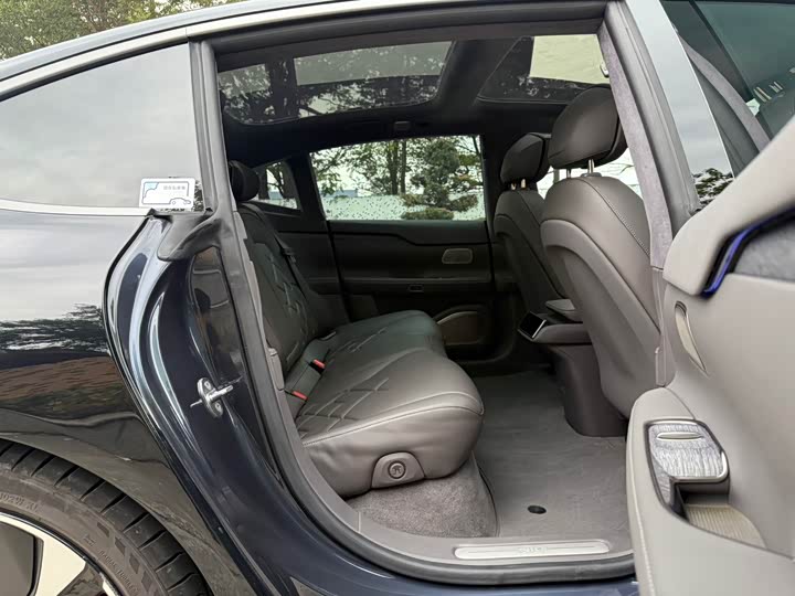 Фото 23 - Nio ET7