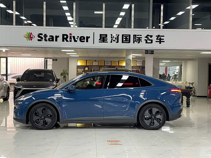 Фото 6 - Nio Onvo L60