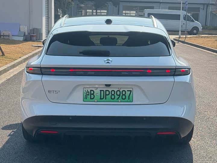 Фото 7 - Nio ET5T